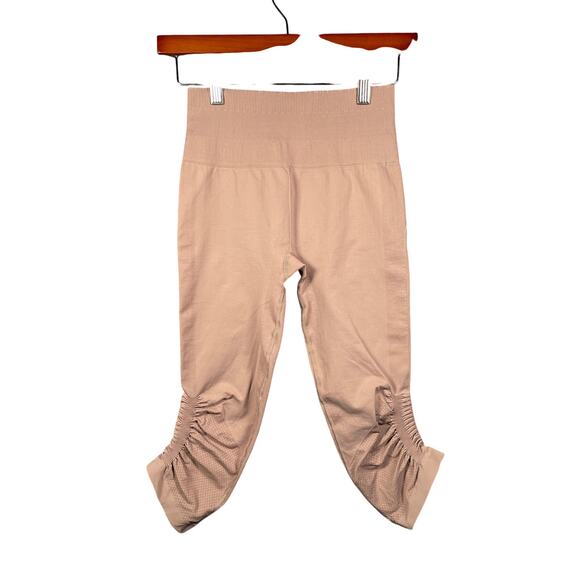 Lululemon Awakening Leggings x Taryn Toomey Misty Mauve 4 Cropped Athleisure - Picture 1 of 4